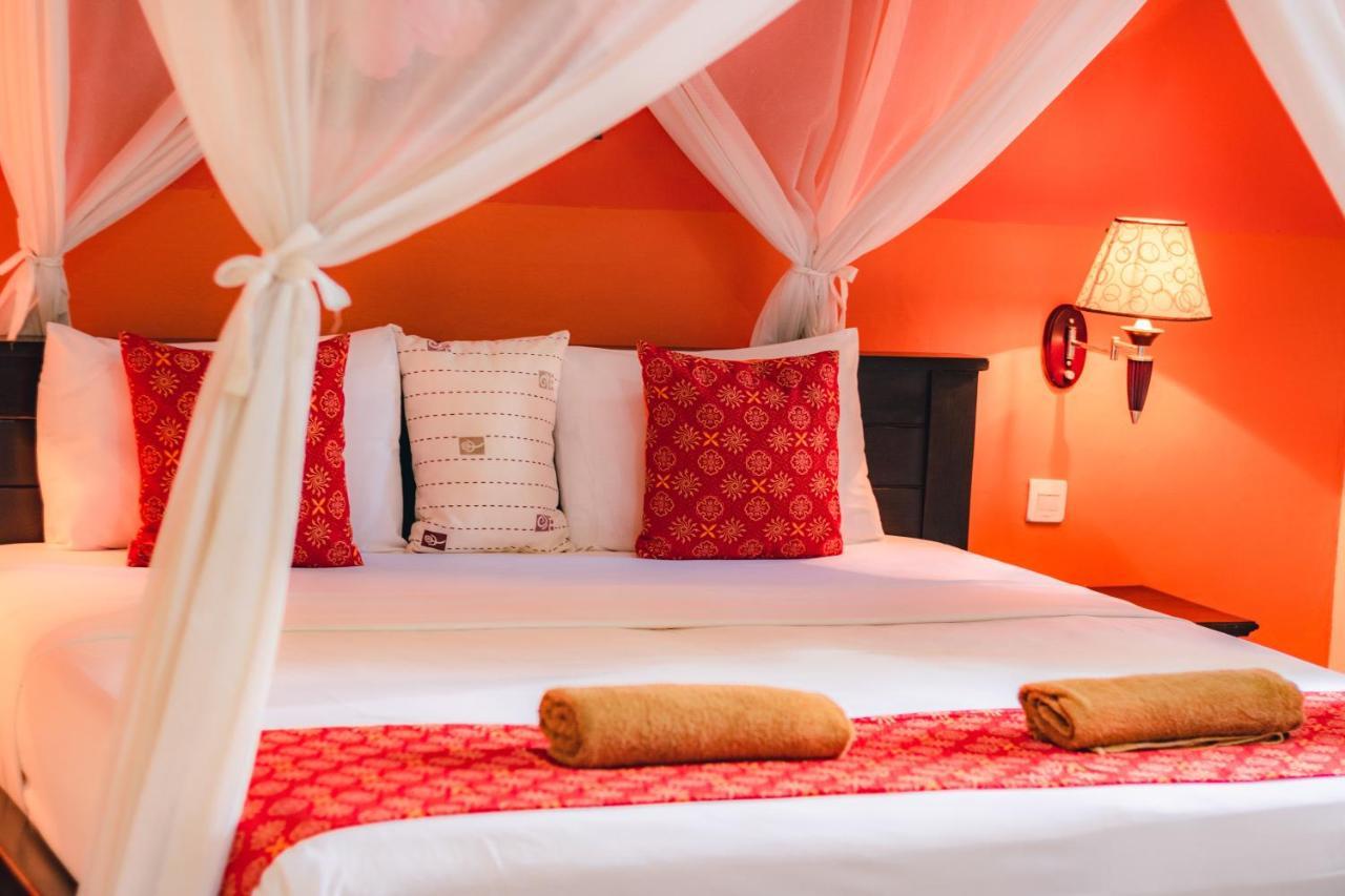 Giri Sari Guest House Pemuteran  Ngoại thất bức ảnh