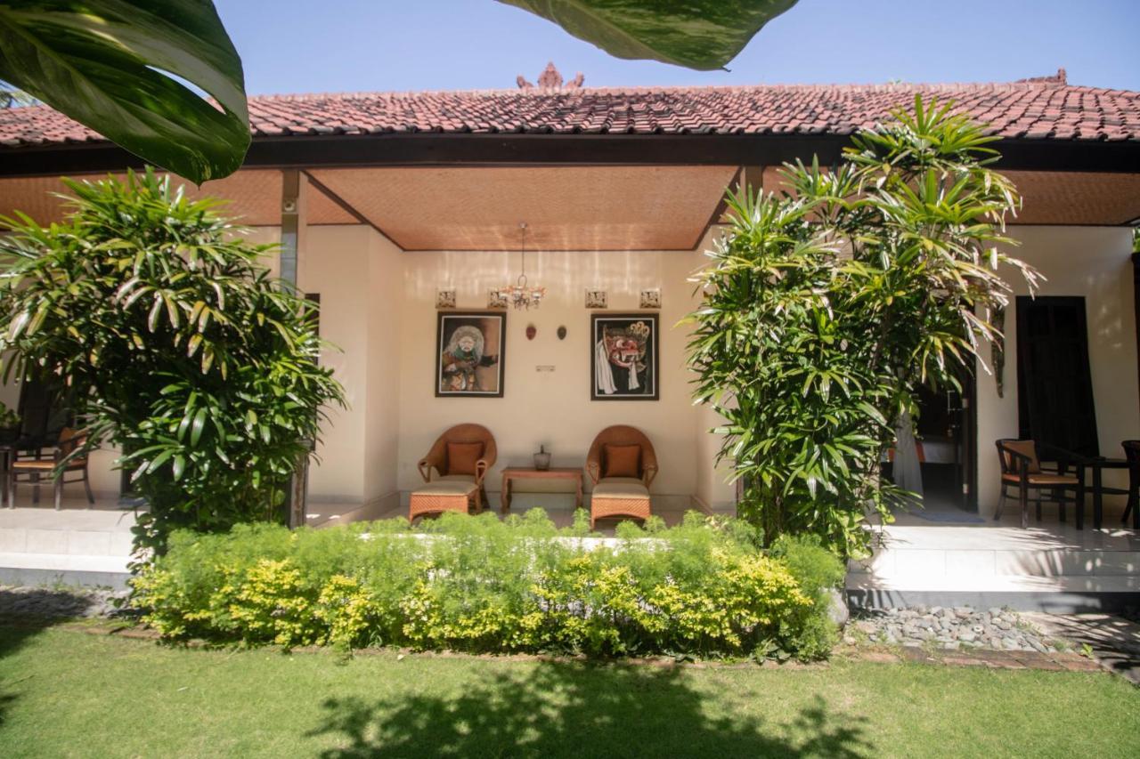 Giri Sari Guest House Pemuteran  Ngoại thất bức ảnh