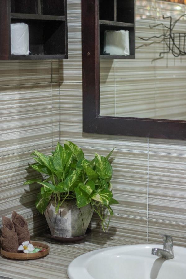 Giri Sari Guest House Pemuteran  Ngoại thất bức ảnh