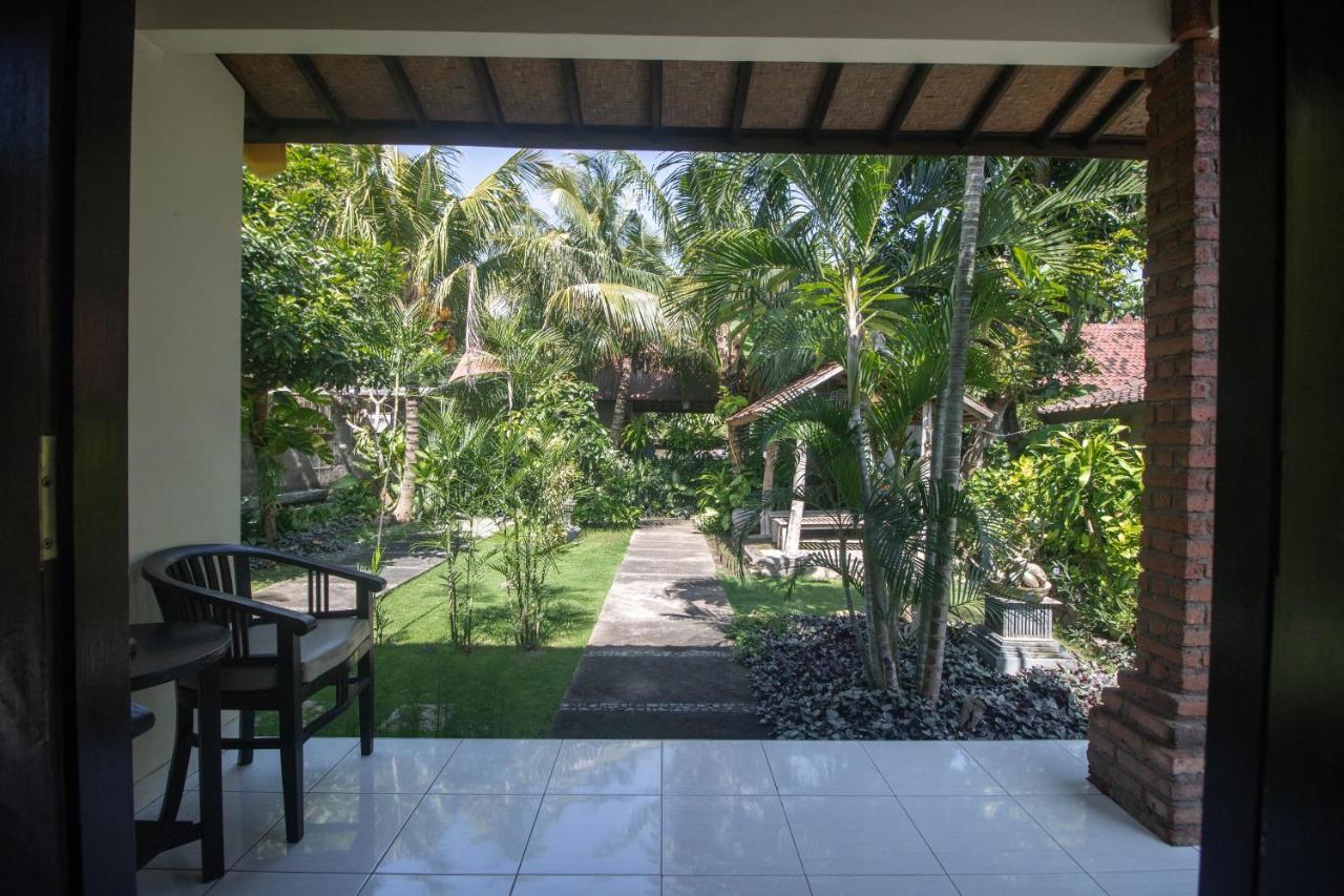 Giri Sari Guest House Pemuteran  Ngoại thất bức ảnh