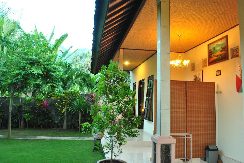 Giri Sari Guest House Pemuteran  Ngoại thất bức ảnh