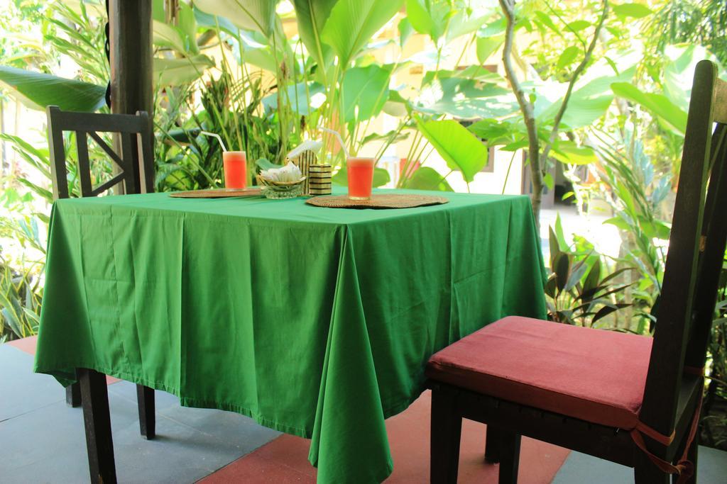 Giri Sari Guest House Pemuteran  Ngoại thất bức ảnh
