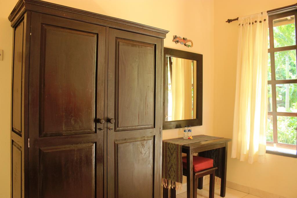 Giri Sari Guest House Pemuteran  Ngoại thất bức ảnh